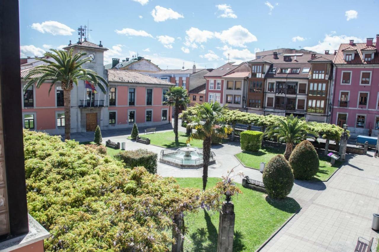 Hospedium Hotel La Casona Del Conde Norena Exterior photo